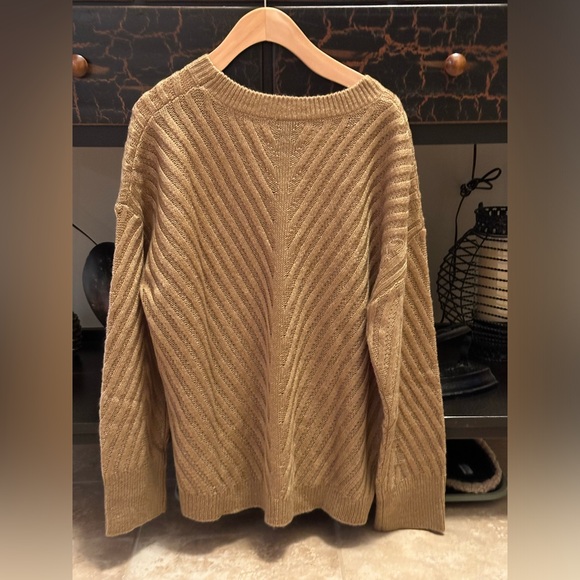 BOBEAU women’s Pull Over Sweater - Picture 3 of 9